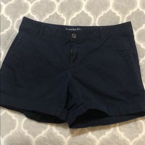 BANANA REPUBLIC CITY CHINO size 4 Dark Navy